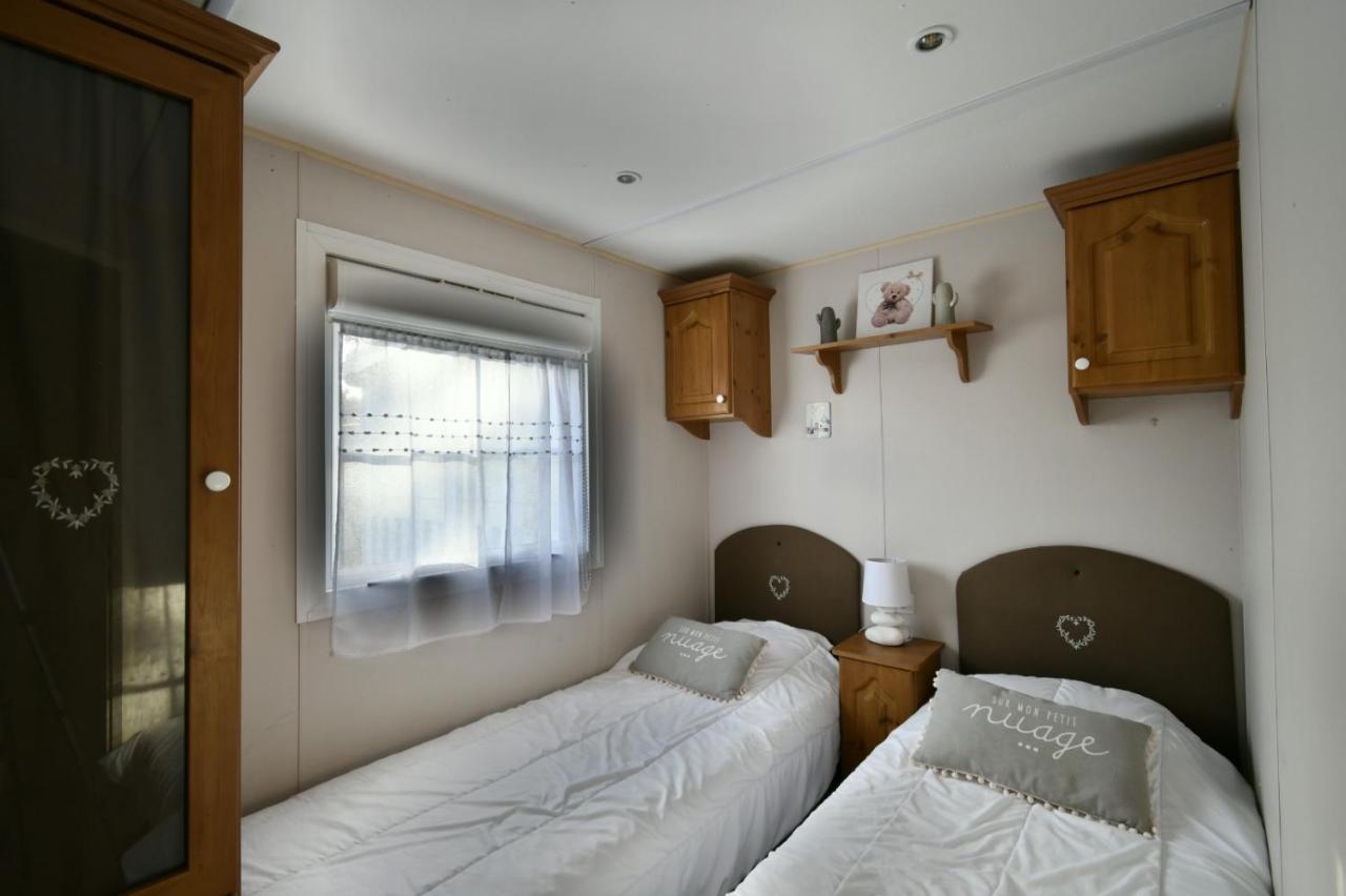 Mobil'Home Climatise Terrain Prive Proche Du Zoo De La Palmyre Les Mathes Kültér fotó